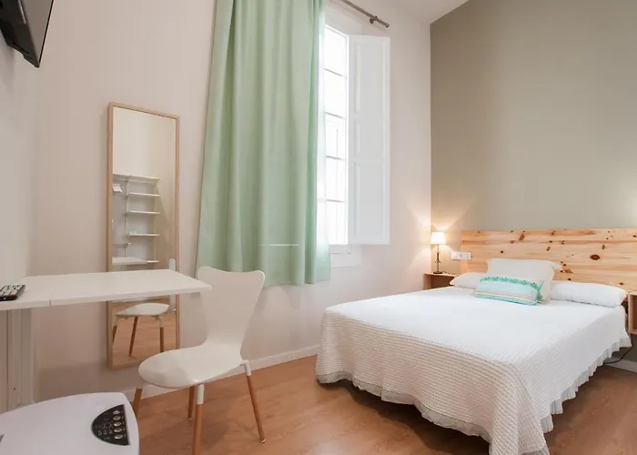 Hotel Urban *